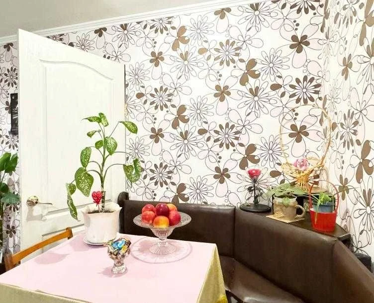 I am selling a 2-room apartment in Saltovka.