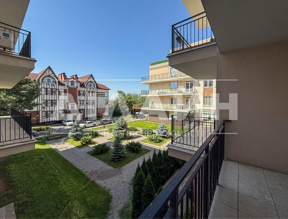 131 м² | 2 тераси | Лише 552 $/м² | ЖК «Корона Ренесансу»