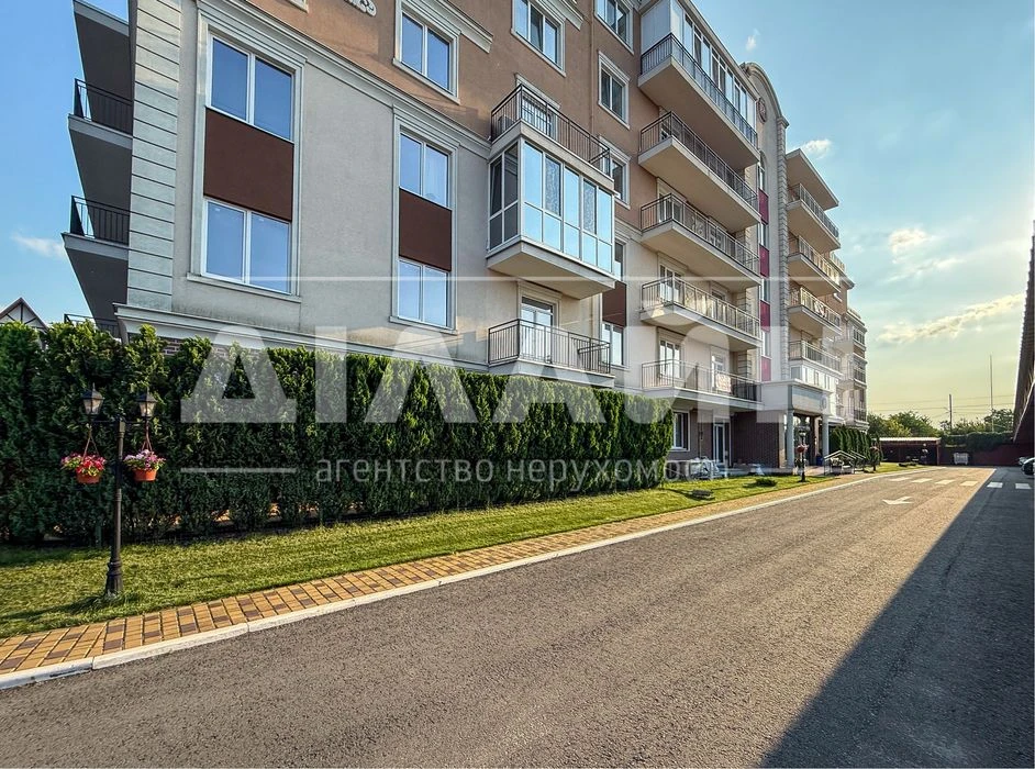 131 м² | 2 тераси | Лише 552 $/м² | ЖК «Корона Ренесансу»