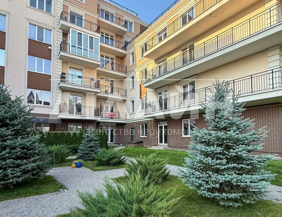 131 м² | 2 тераси | Лише 552 $/м² | ЖК «Корона Ренесансу»