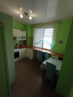 Продам 1-ую квартиру с ремонтом, мебелью и газом, 40 кв. мет
