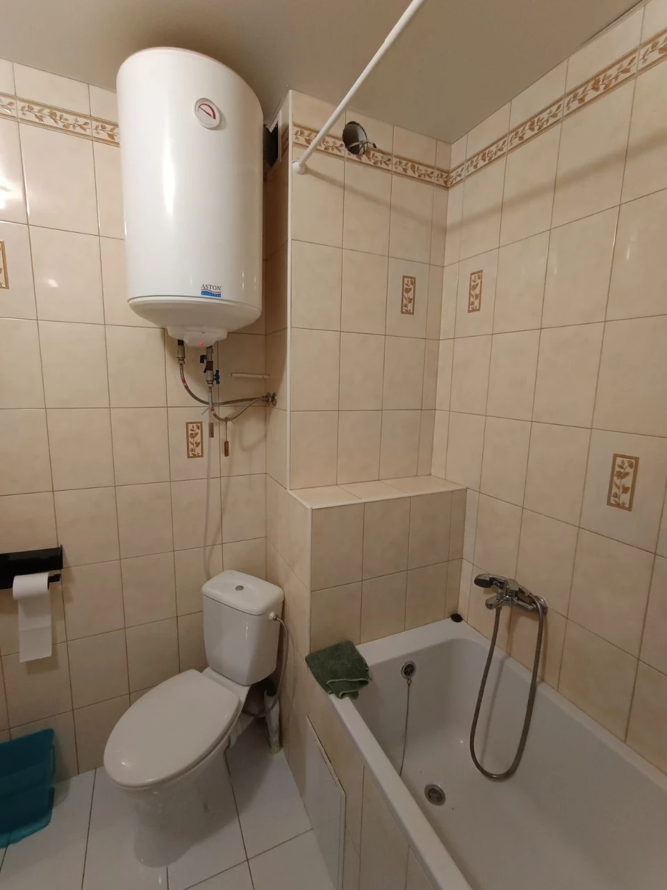 Продам 1-ую квартиру с ремонтом, мебелью и газом, 40 кв. мет