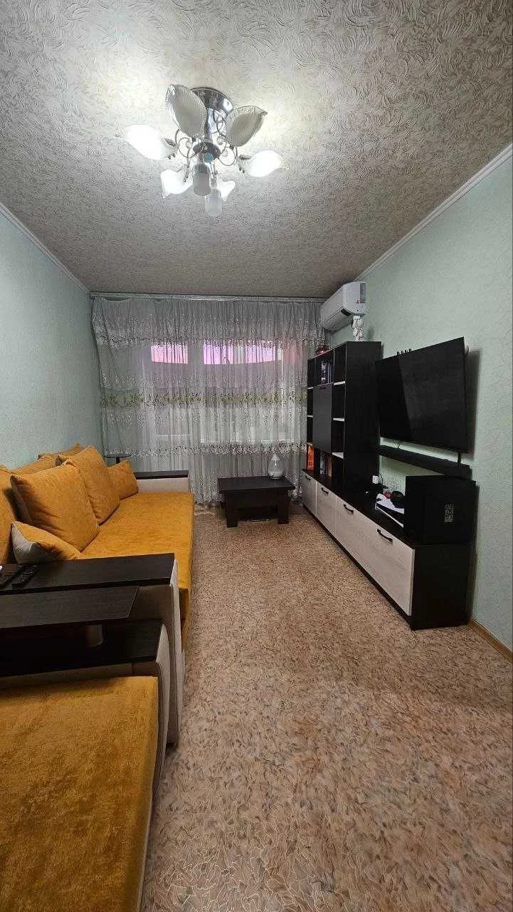Apartment for Sale - 1 Room - Beginning of Kosmitchnoi Street