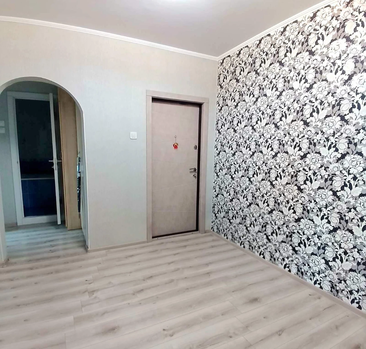 Sale of a 3-room apartment, 70 sq.m, Krosnya