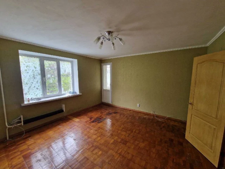 2-room apartment for sale (5 Кутів area)