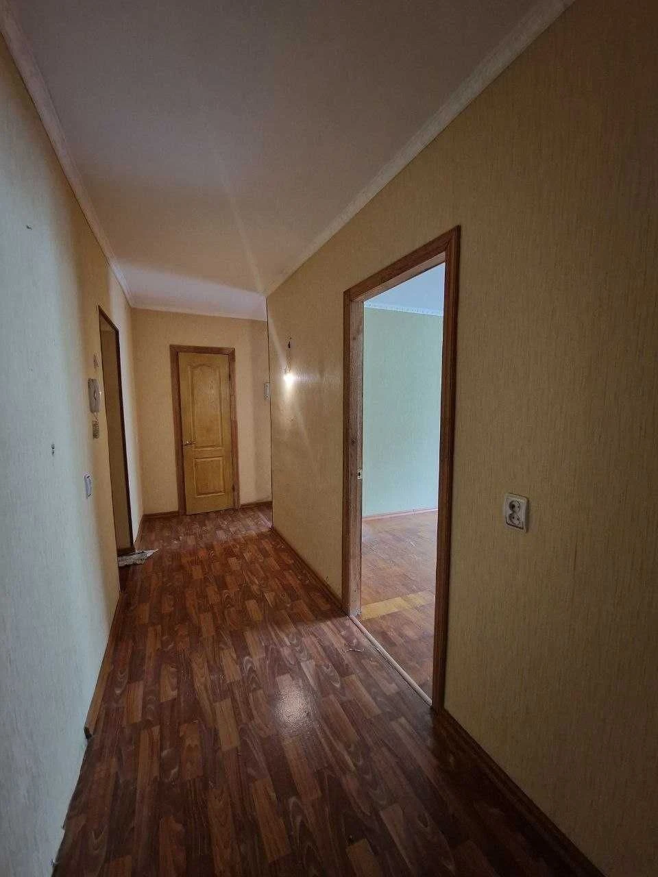 2-room apartment for sale (5 Кутів area)