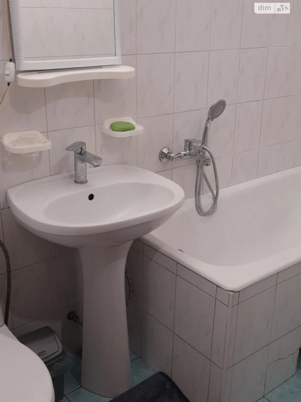 Long-Term Rental Apartment Near the Train Station