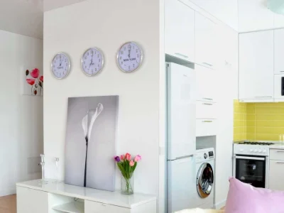 Apartment. Address: Naberezhno-Khreshchatitska Street, Kyiv