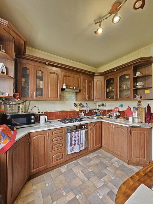 3-room apartment for sale in the Vokzal district