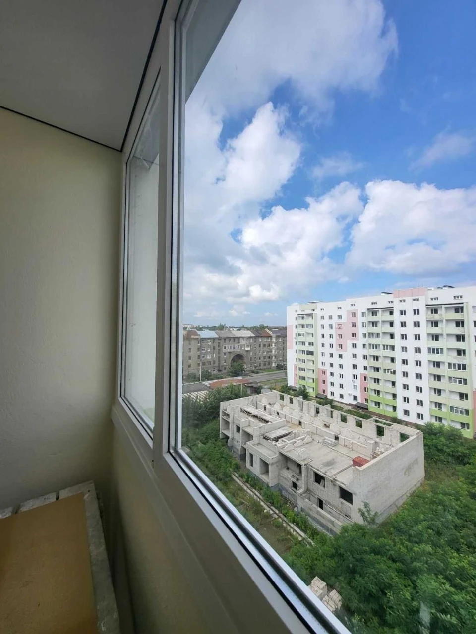 Продам 1 комн квартиру 37м2 Ремонтом Новострой ЖК Мира-3 мет