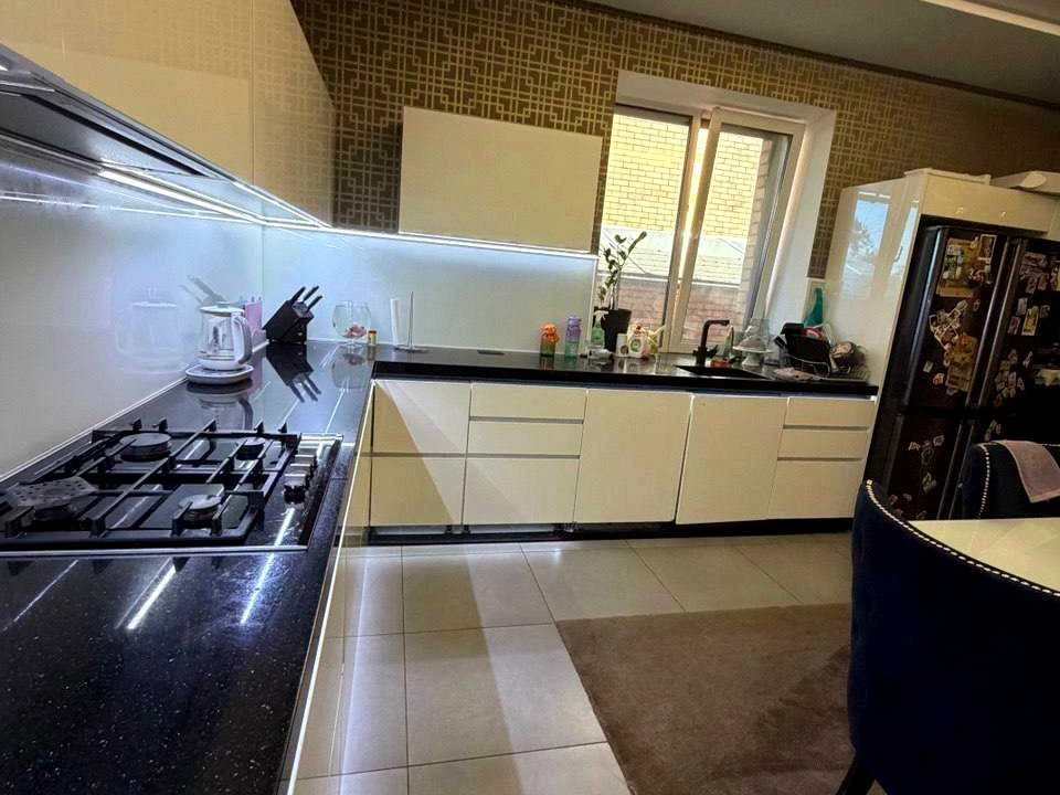 Дом. Днепр, ул. Динамо