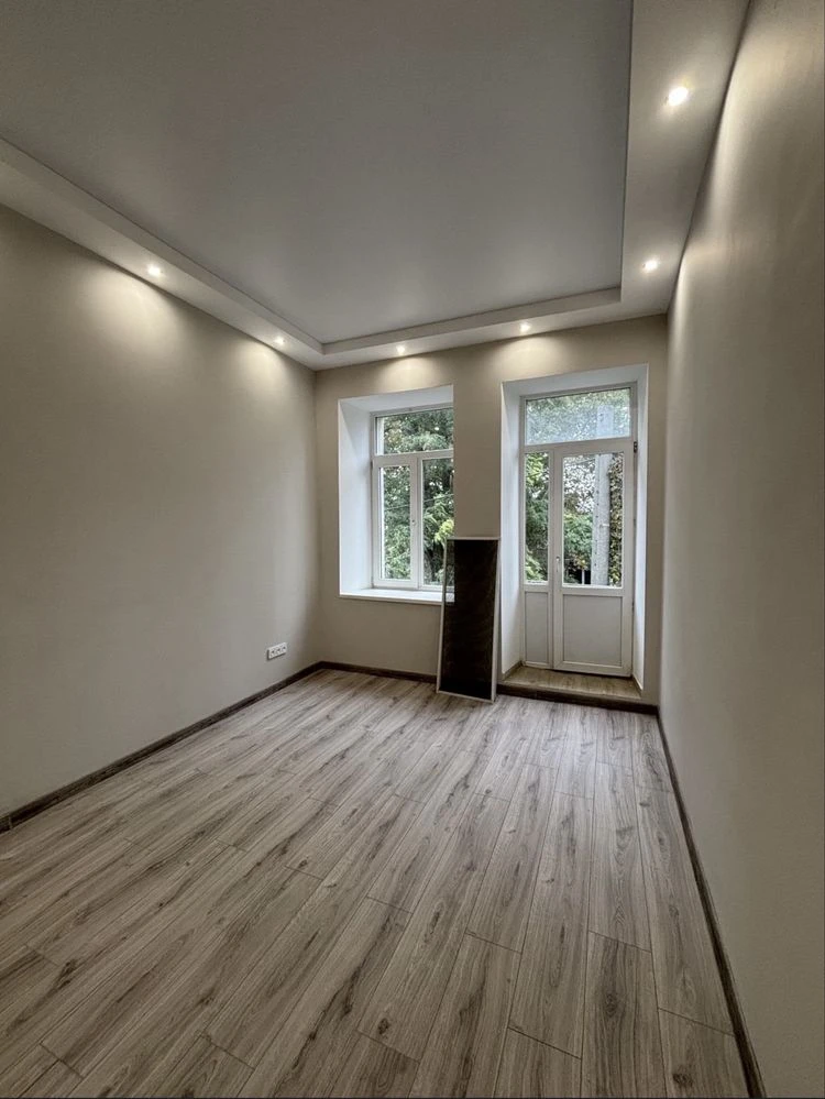 2-комнатная с ремонтом 48 м² / Собственник