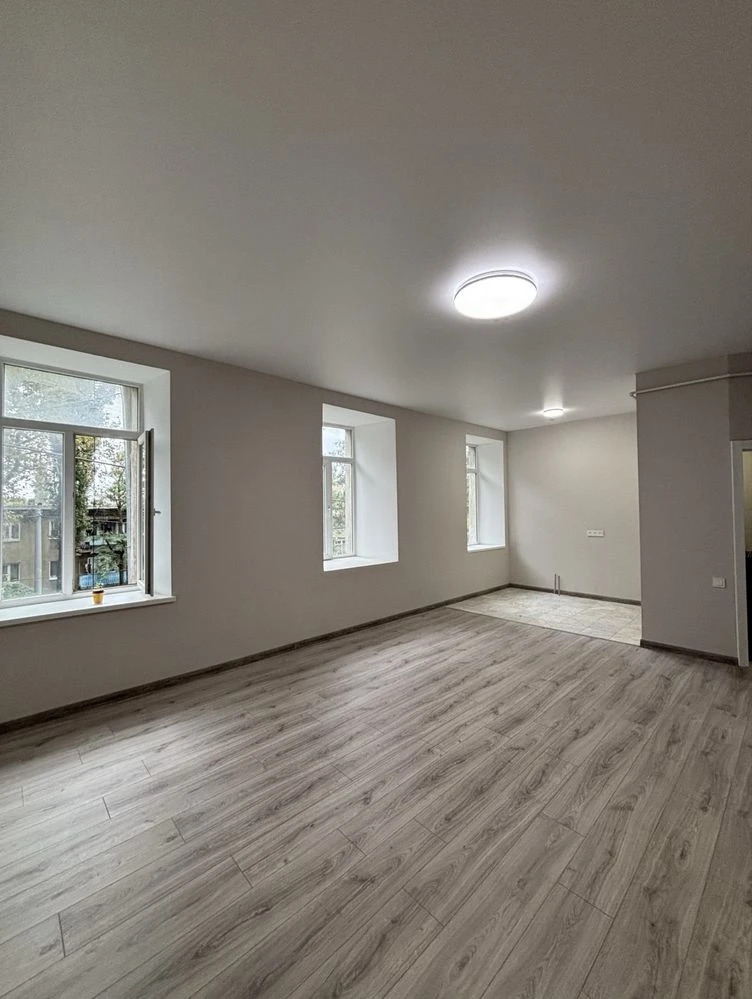 2-комнатная с ремонтом 48 м² / Собственник