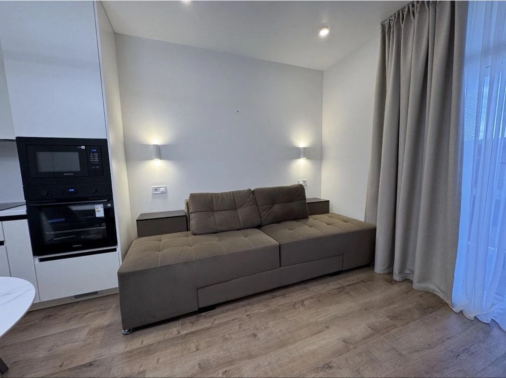 Sale of a 1.5-bedroom apartment in a new building