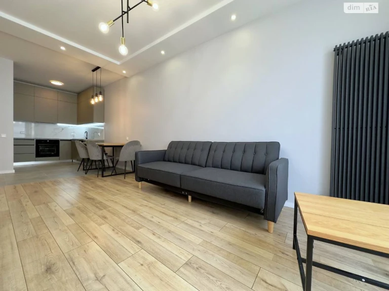 Long-Term Rental: One-Bedroom Apartment in "PARUS CITY" Residence