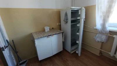 1-room apartment on Chorchyl Street, Krasnotse, 15-minute walk to Дарниця metro station