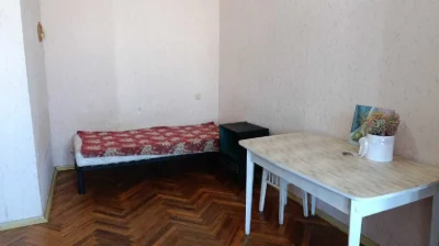 1-room apartment on Chorchyl Street, Krasnotse, 15-minute walk to Дарниця metro station