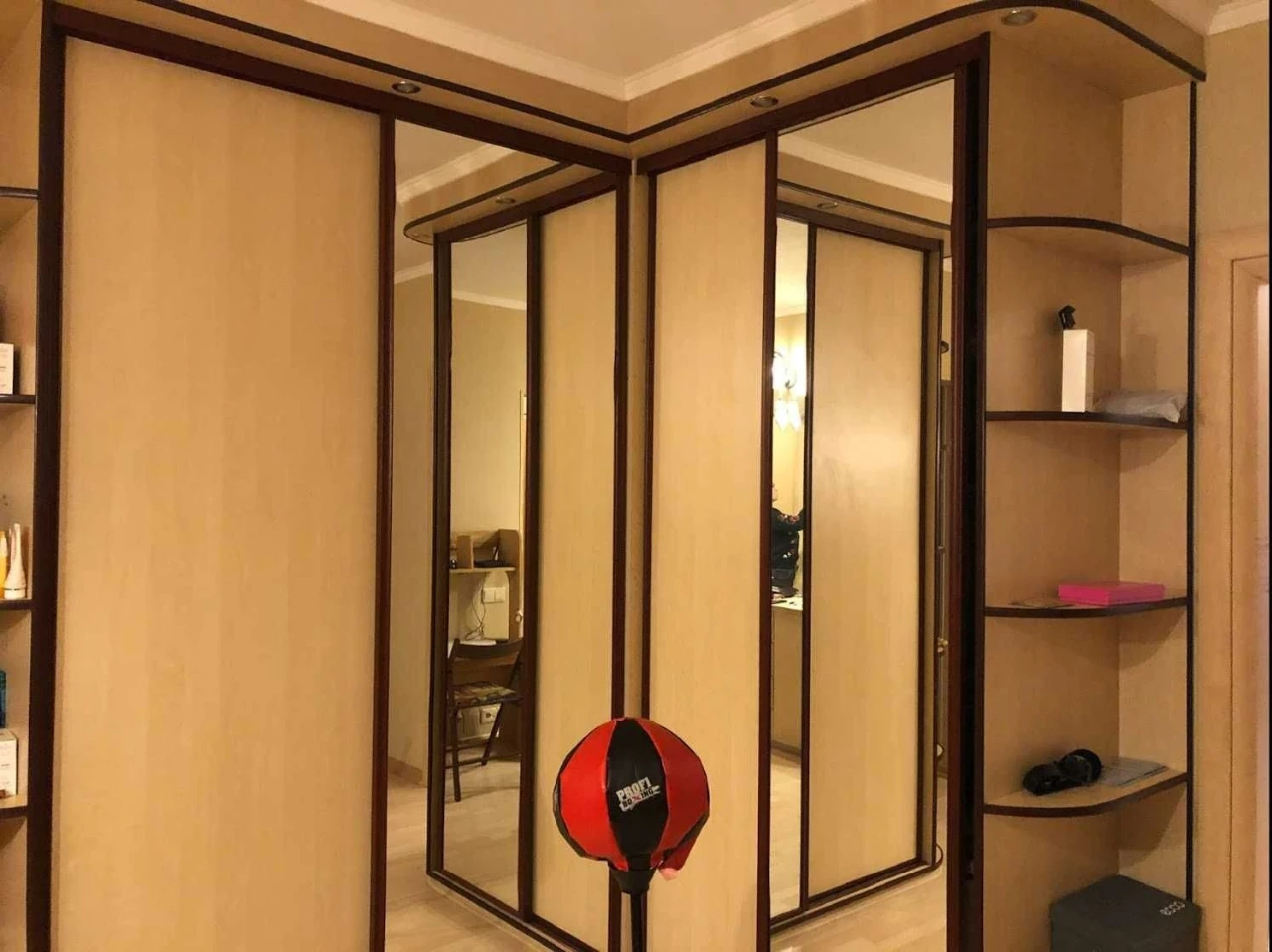 Rent 3-room apartment in the Holosiiv district, Zdanovska Street