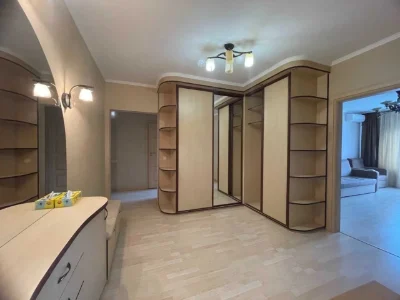 Rent 3-room apartment in the Holosiiv district, Zdanovska Street