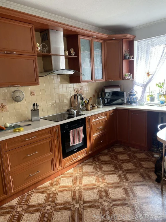 4-комнатная квартира, 115 м.кв.
