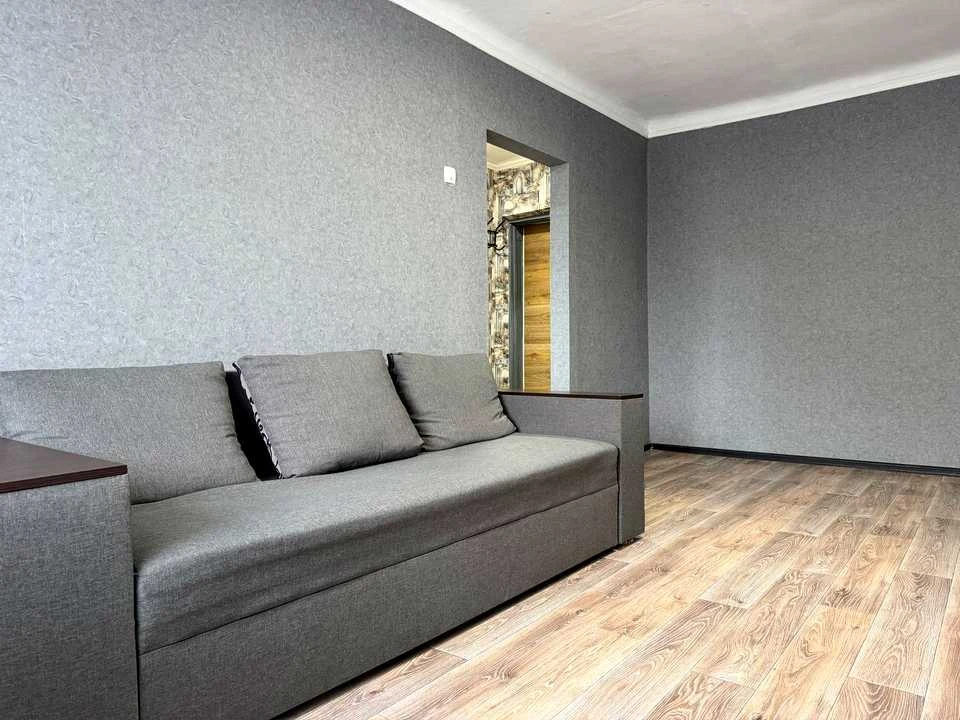 Apartment. Dnipro, Magdalyynska Street