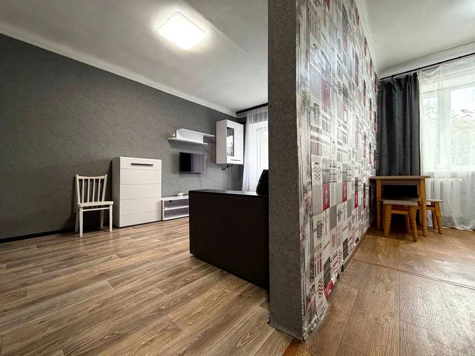 Apartment. Dnipro, Magdalyynska Street
