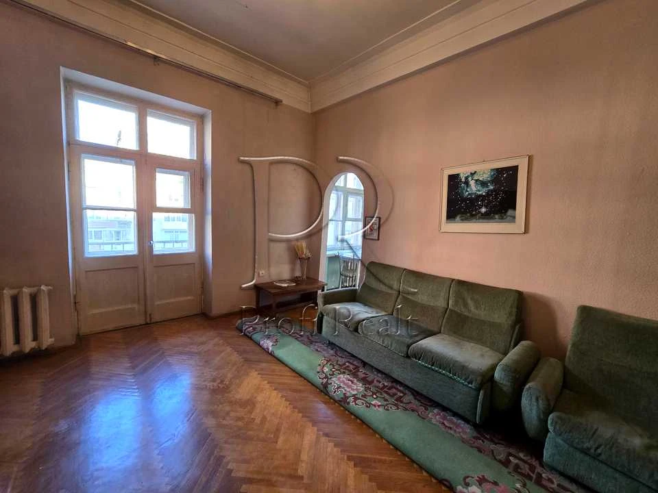 Квартира. Киев, улица Большая Васильковская