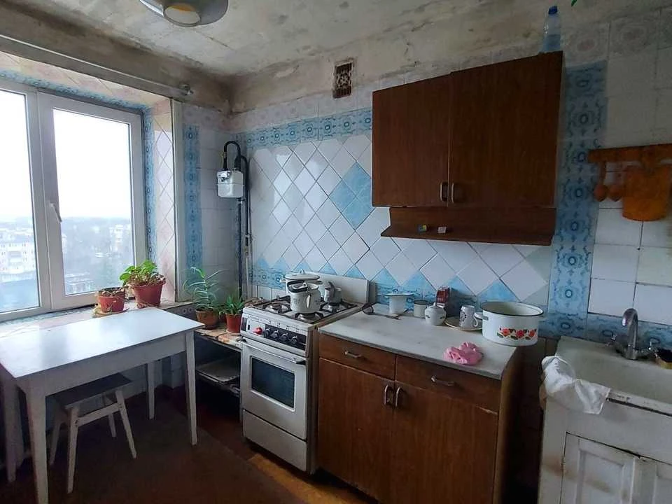 Apartment. Kharkiv, Industrial Avenue