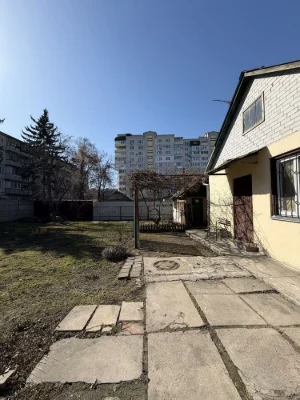 Продам цілий будинок в районі Новопричистенської! 20м до бул