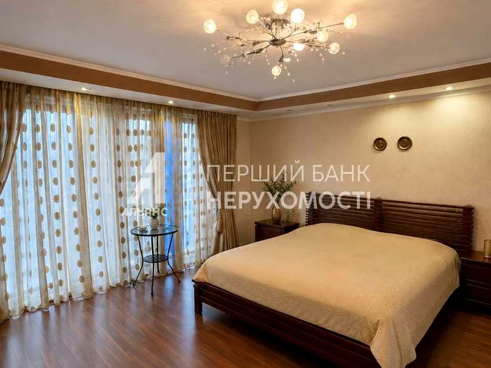 Будинок. Одеса, Пересипська 4-та вул.