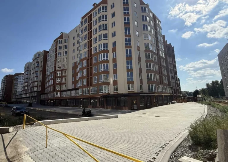 Продаж 3кімнатної квартири в ЖК Софія (Виставка)
