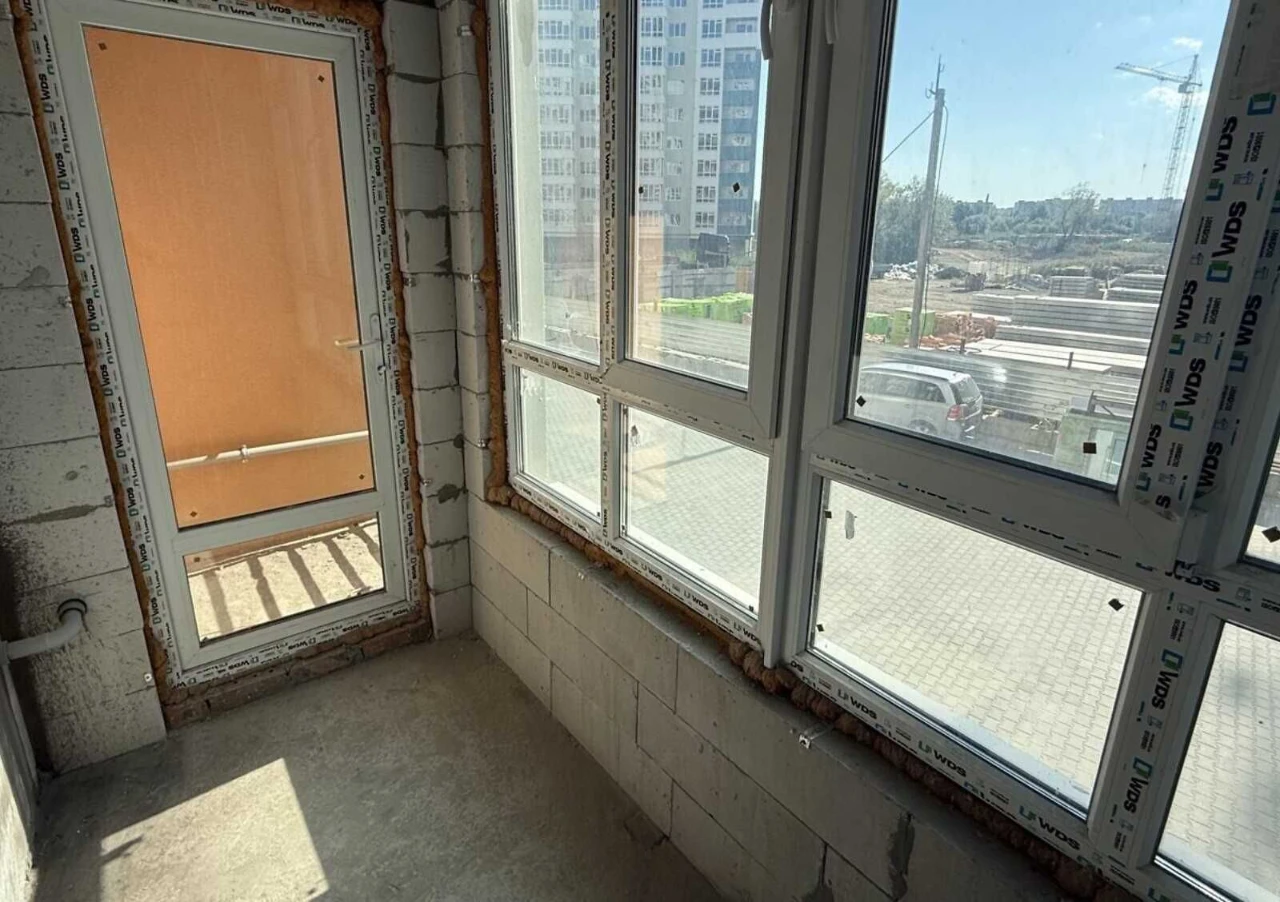 Sale of a 3-bedroom apartment in the Sofiya residential complex (Exhibition)