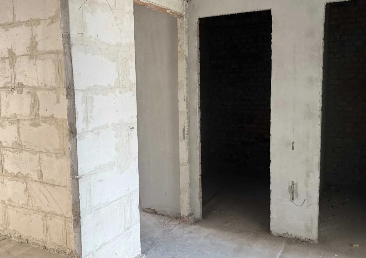Sale of a 3-bedroom apartment in the Sofiya residential complex (Exhibition)