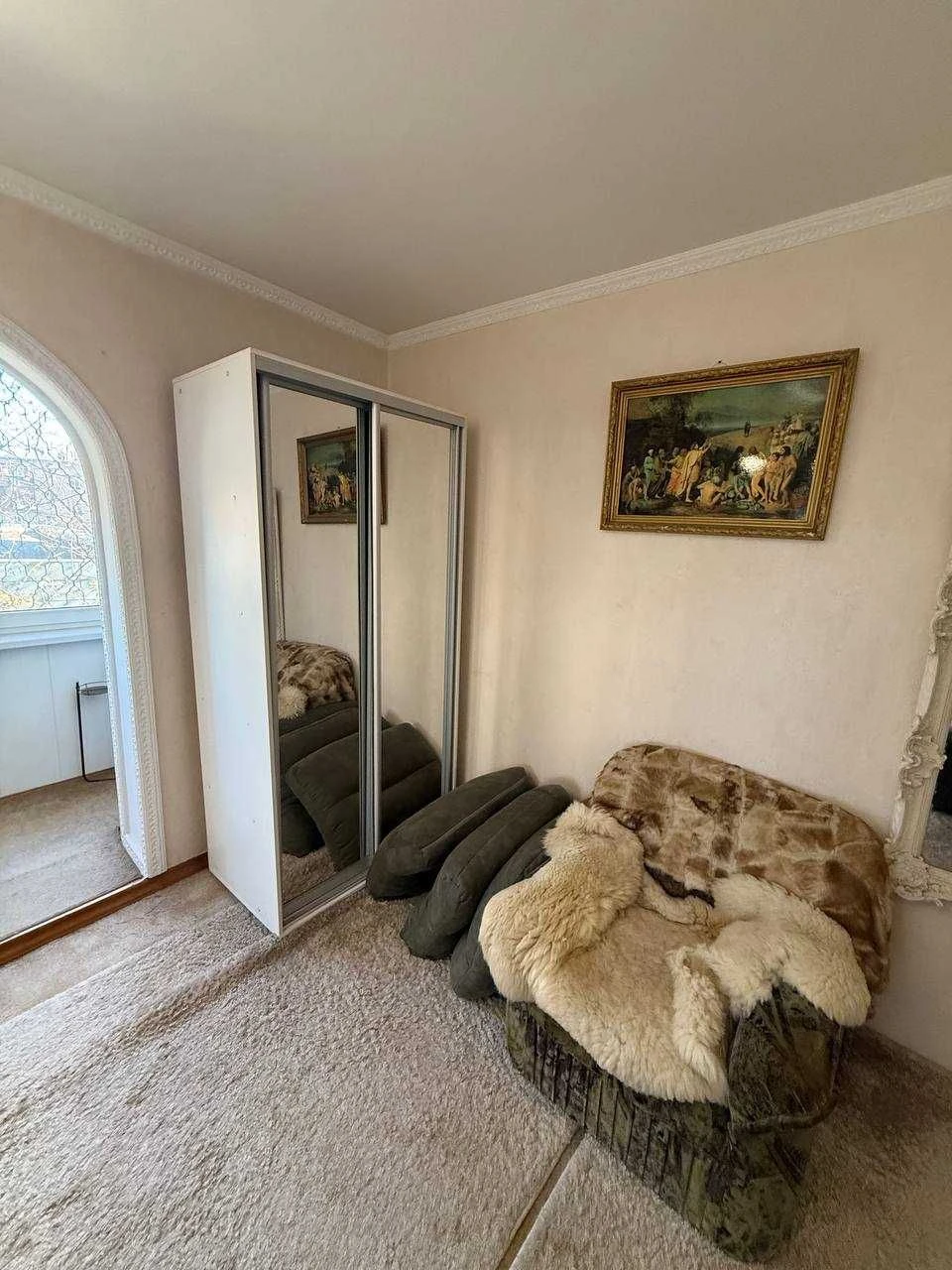 1-room apartment, Lvivske shosse 43, panel building (insulated)