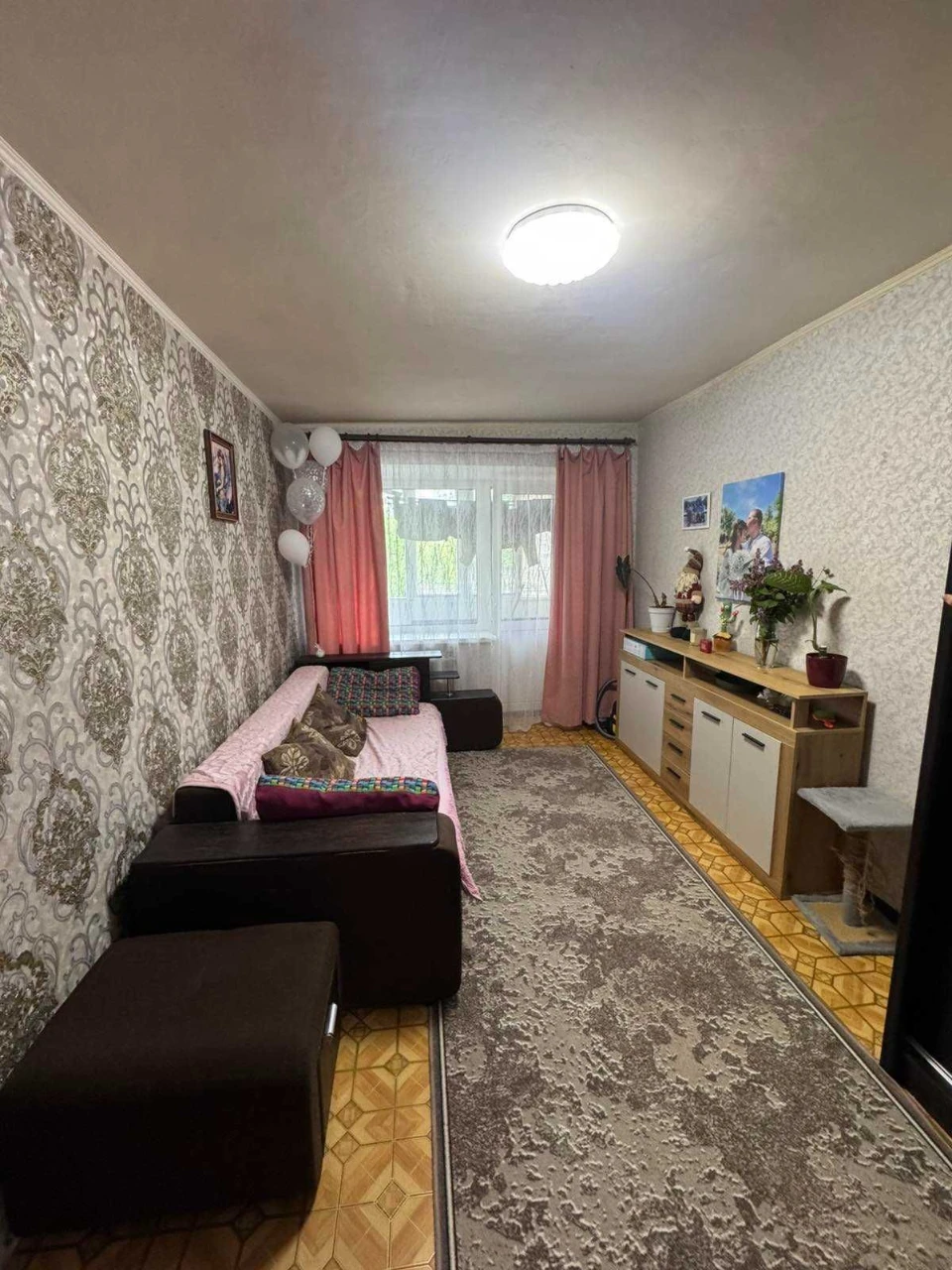 Sale of a 3-room apartment in Vysvatse, good condition, Program