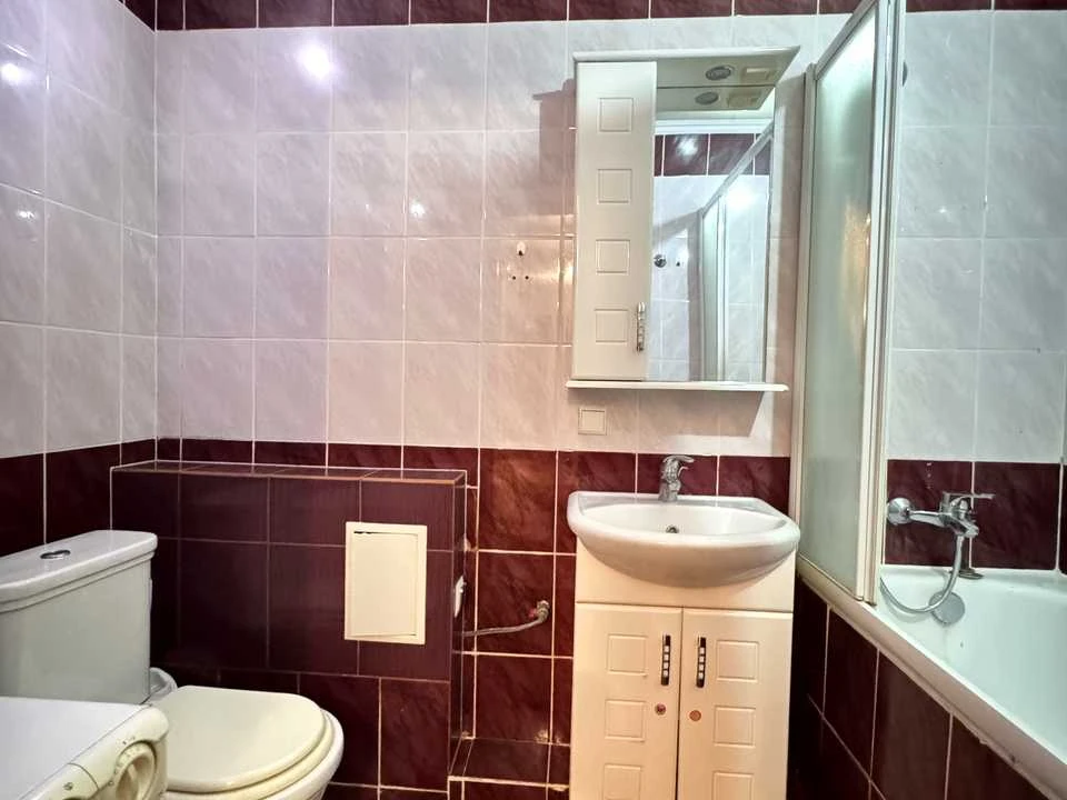 Apartment. Rivne, Bogoyavlenska Street