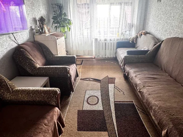 Квартира в Рівному, вулиця Василя Червонія
