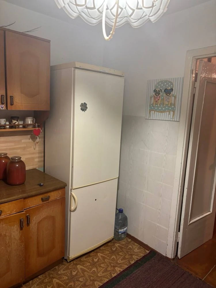 Sale of a 3-bedroom apartment