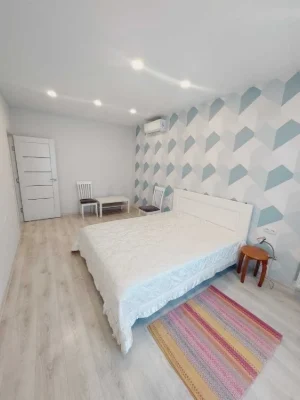 Rent 1-bedroom apartment 47 m², Metrologichna St., 62