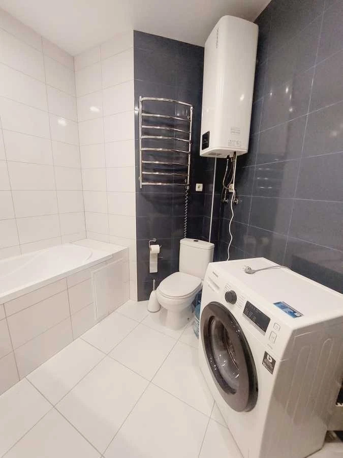 Rent 1-bedroom apartment 47 m², Metrologichna St., 62