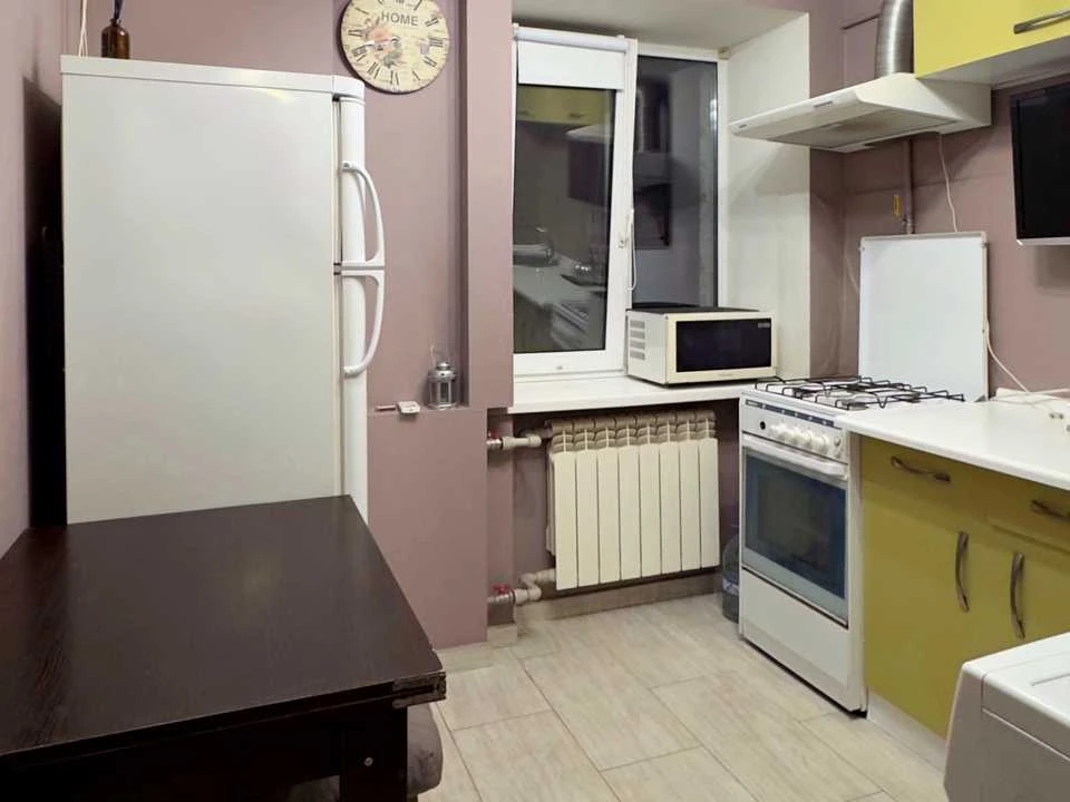 Apartment. Orikhuvatyska Street, Kyiv