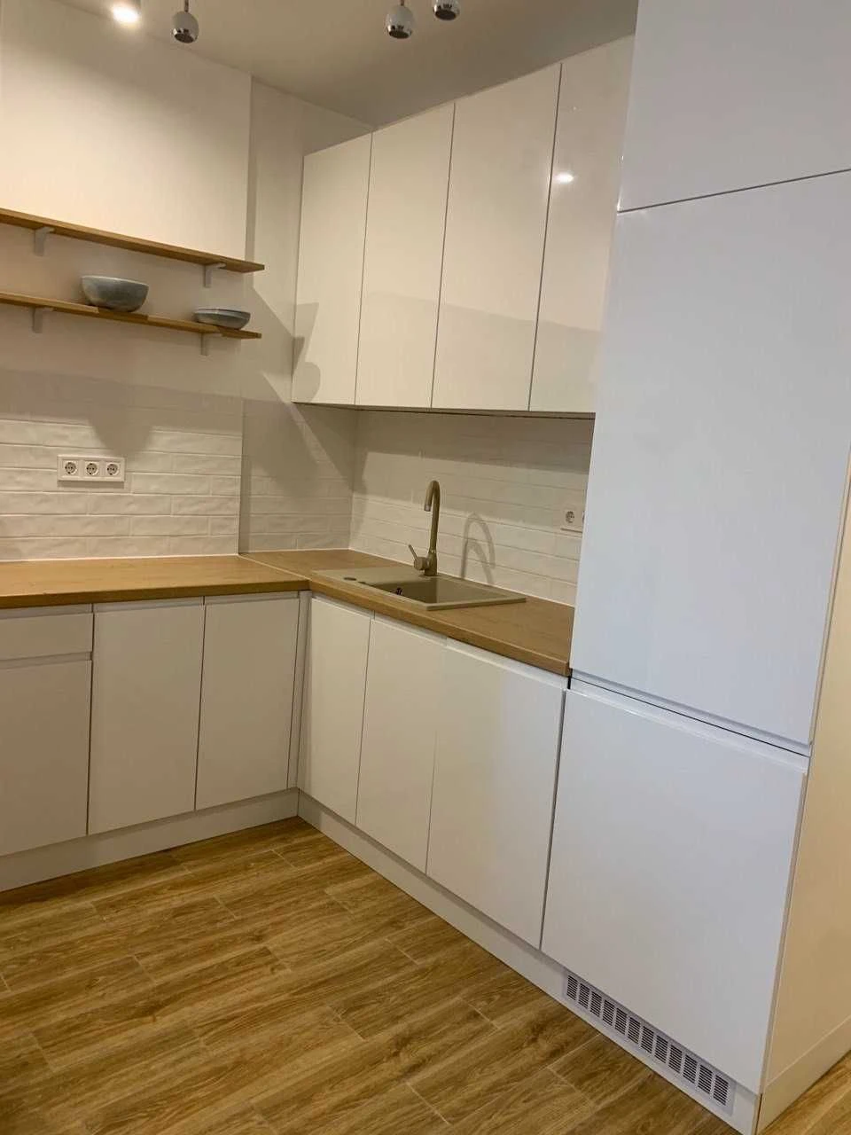 Продаж 1 км квартира Кульпарківська Франківський р-н Львів Ж