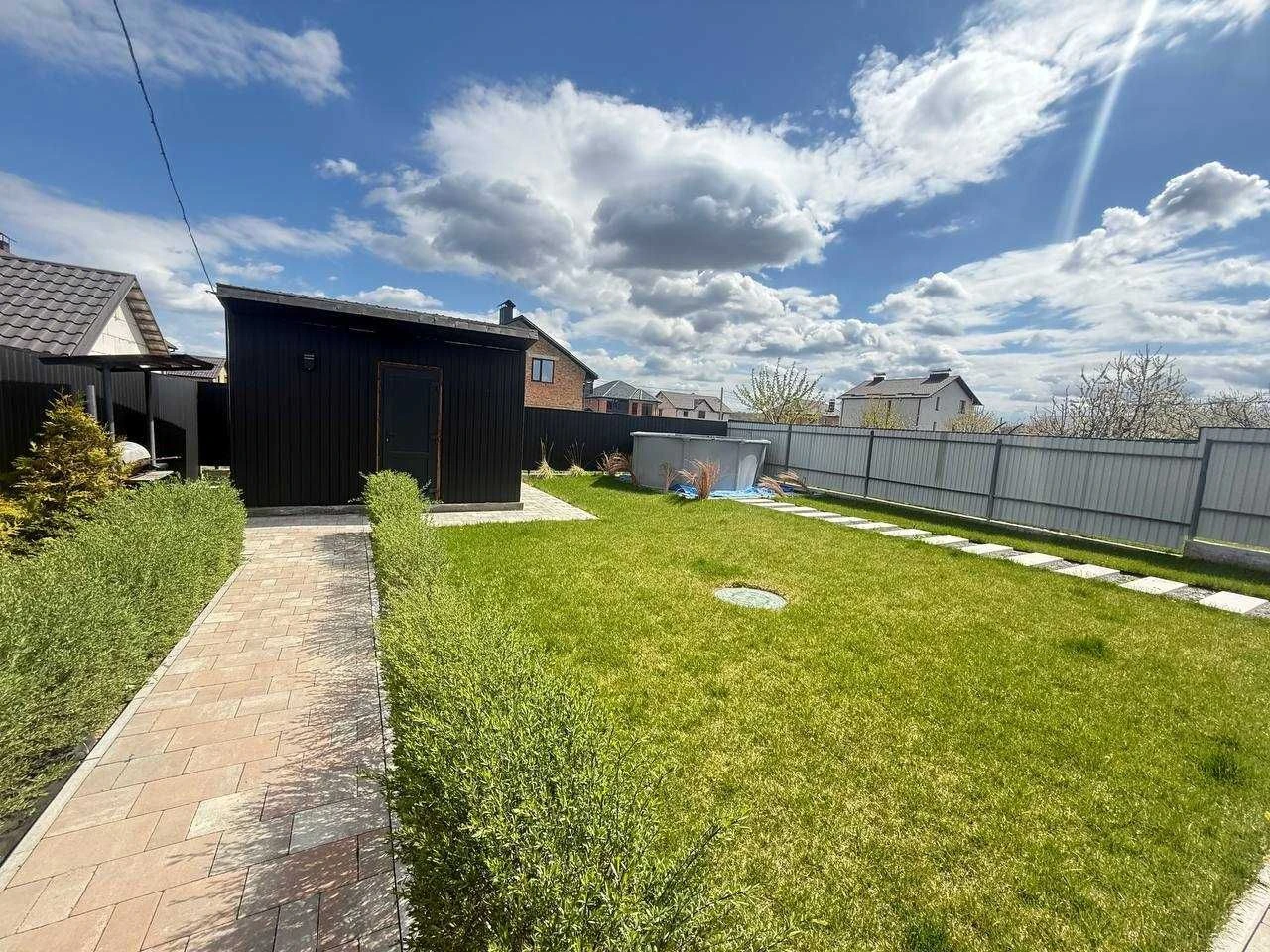 Sale of a 1-story house with an area of 115 sq.m, executed as