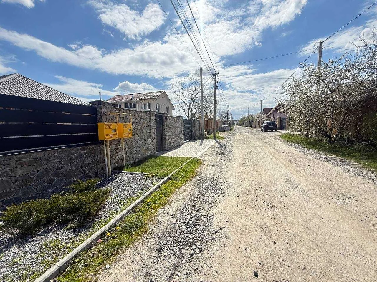 Sale of a 1-story house with an area of 115 sq.m, executed as
