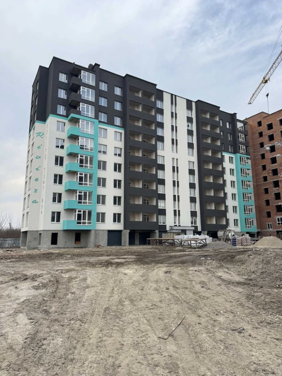 Apartment for Sale: 1-room, 40 m2, 8th floor
