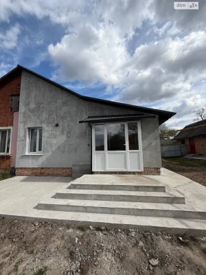 Sale of a House Section in Grechan