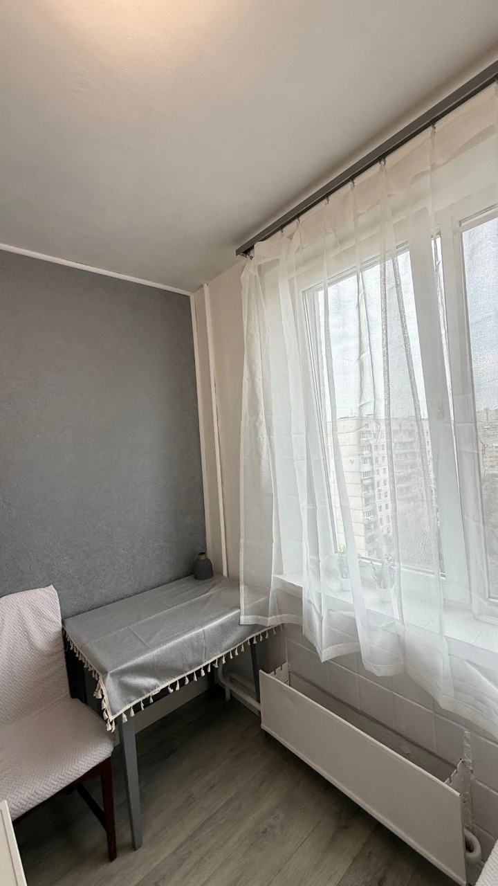 Продам 1-кімнатну квартиру на Клочковській