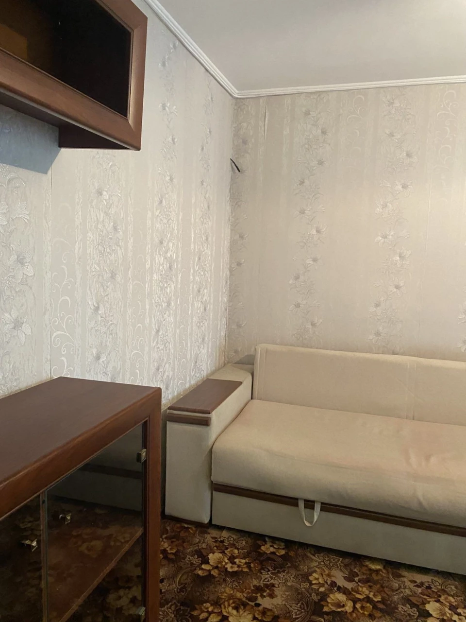 Здається з 26.09-1но к. кв Гостинка Вулиця Нововокзальна м В