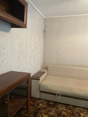 Здається з 26.09-1но к. кв Гостинка Вулиця Нововокзальна м В