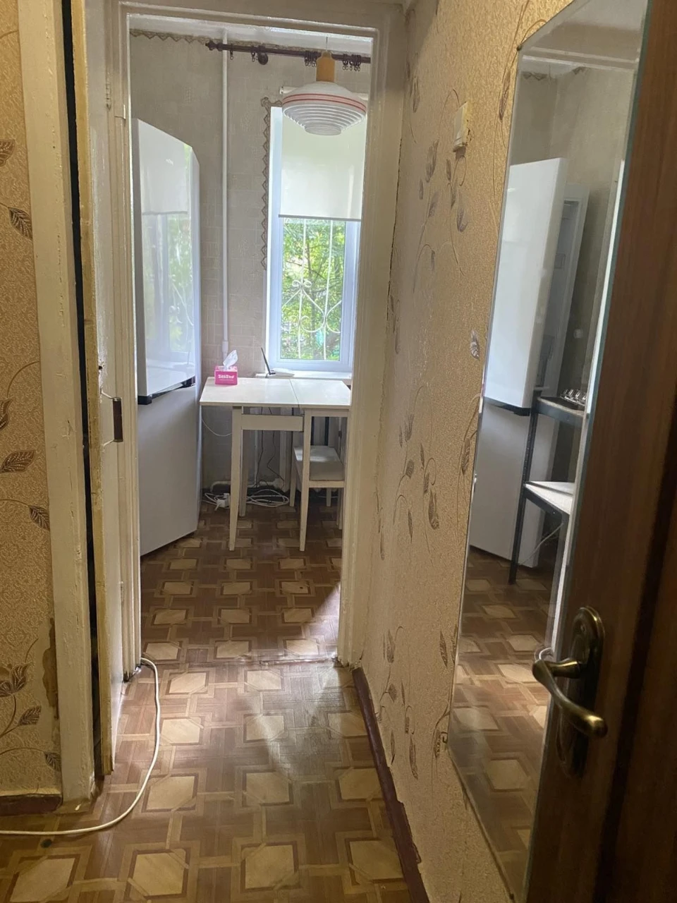 Здається з 26.09-1но к. кв Гостинка Вулиця Нововокзальна м В